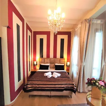 Delightful Sultanahmet I